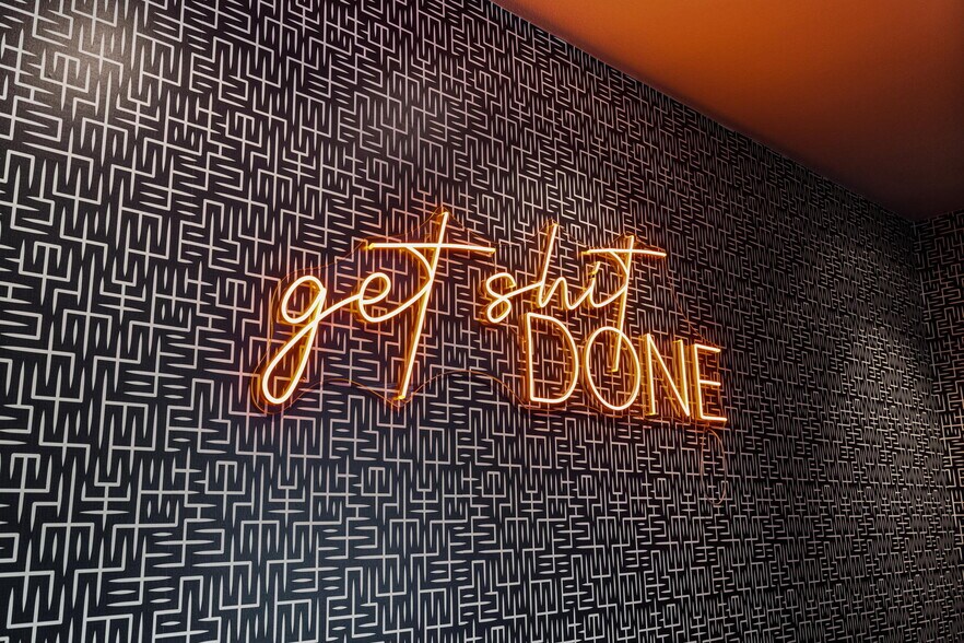 More Photos Of 74399 Hwy 111, Palm Desert Office For Sale