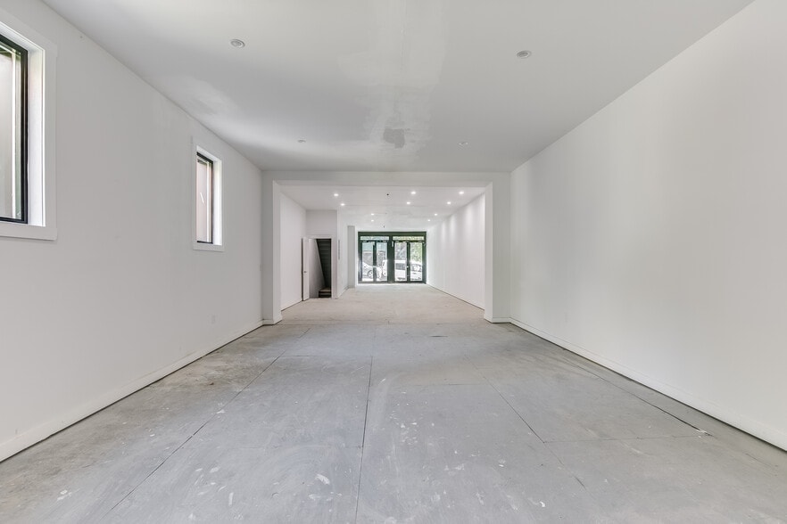 More Photos Of 534 Court St, Brooklyn General Retail For Lease