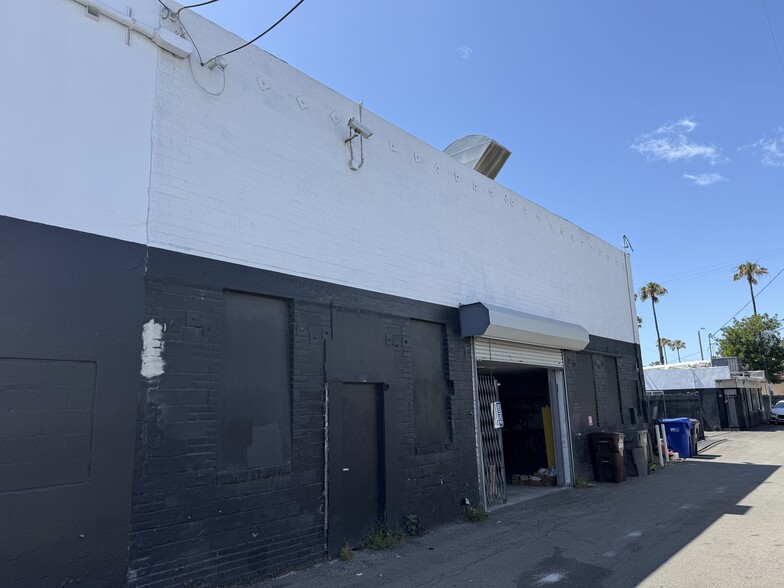More Photos Of 114 S Coast Hwy, Oceanside General Retail For Lease