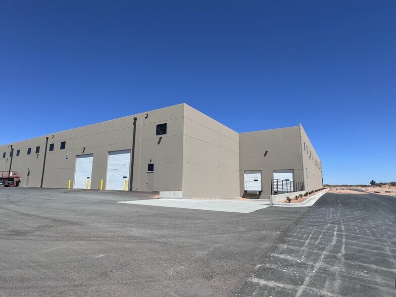 More Photos Of 300 Avenida Ascencion, Santa Teresa Warehouse For Lease