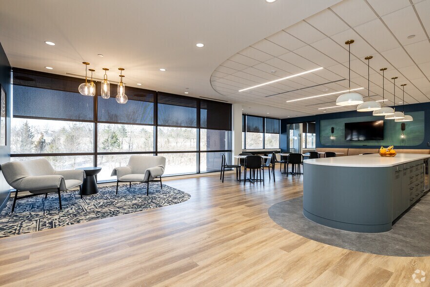 More Photos Of 12980 Foster St, Overland Park Office For Lease