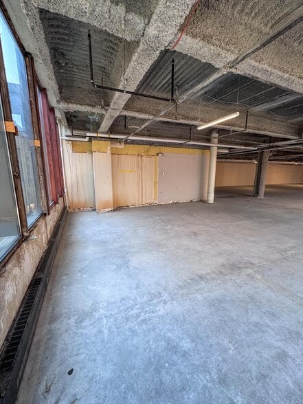 More Photos Of 206 S Broadway, Rochester Office For Lease