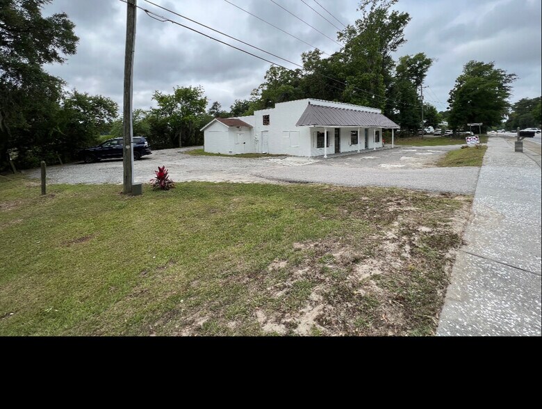 More Photos Of 808 Sea Island Pky, Saint Helena Island Freestanding For Sale