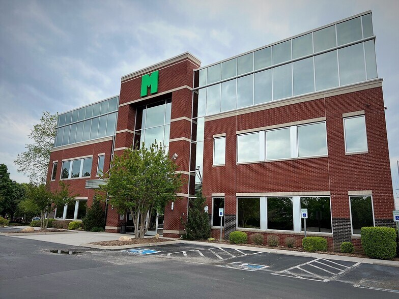 More Photos Of 8320 E Walker Springs Ln, Knoxville Office For Lease