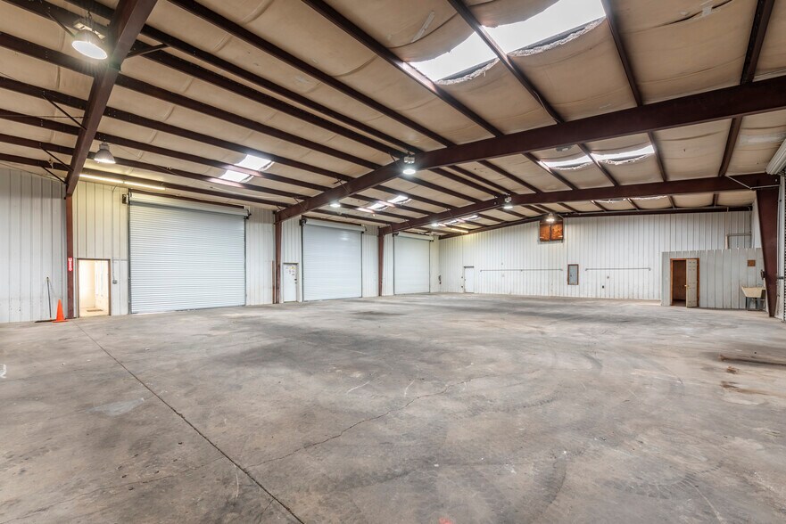 More Photos Of 120 Appalachian Ct, Talking Rock Industrial For Sale