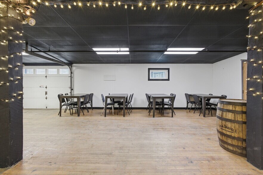 More Photos Of 2 Chapel St, Honesdale Flex For Lease