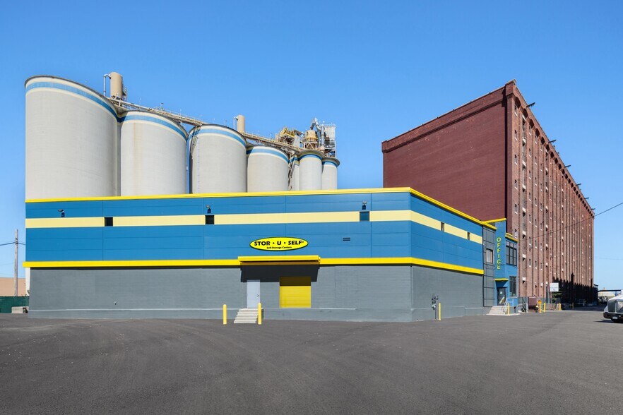 More Photos Of 50 Terminal St, Charlestown Self Storage For Lease