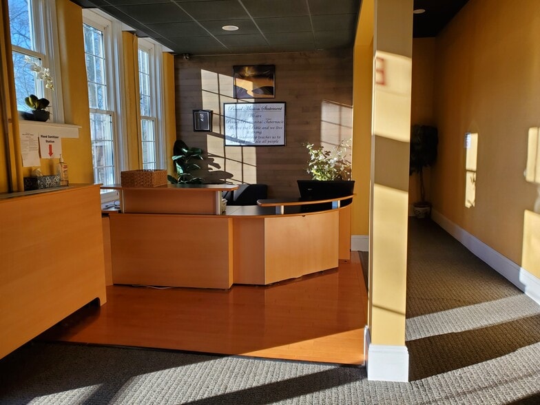 More Photos Of 12 Winona Ave, Newburgh Specialty For Sale