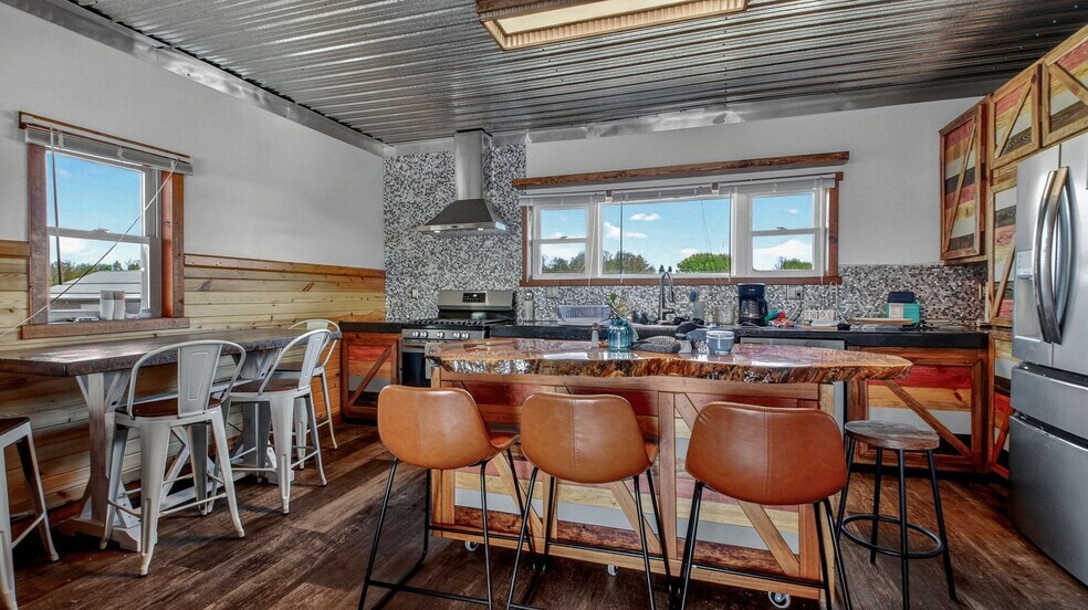 More Photos Of 16061 296th St, Cornell General Retail For Sale