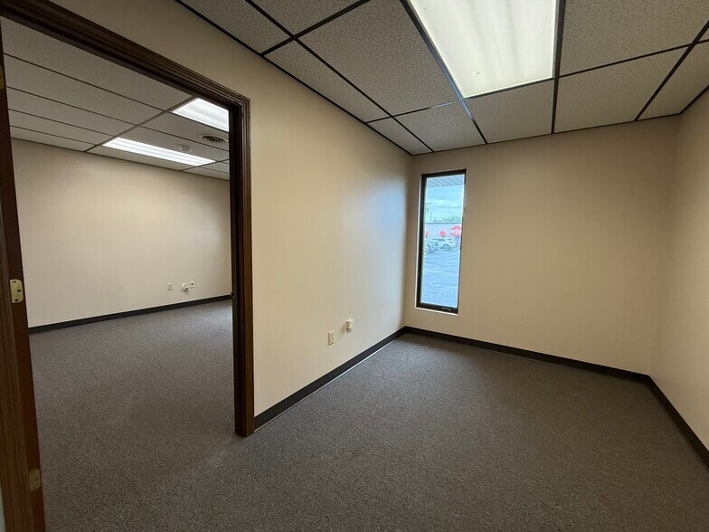 More Photos Of 51 N America Dr, West Seneca Office For Lease