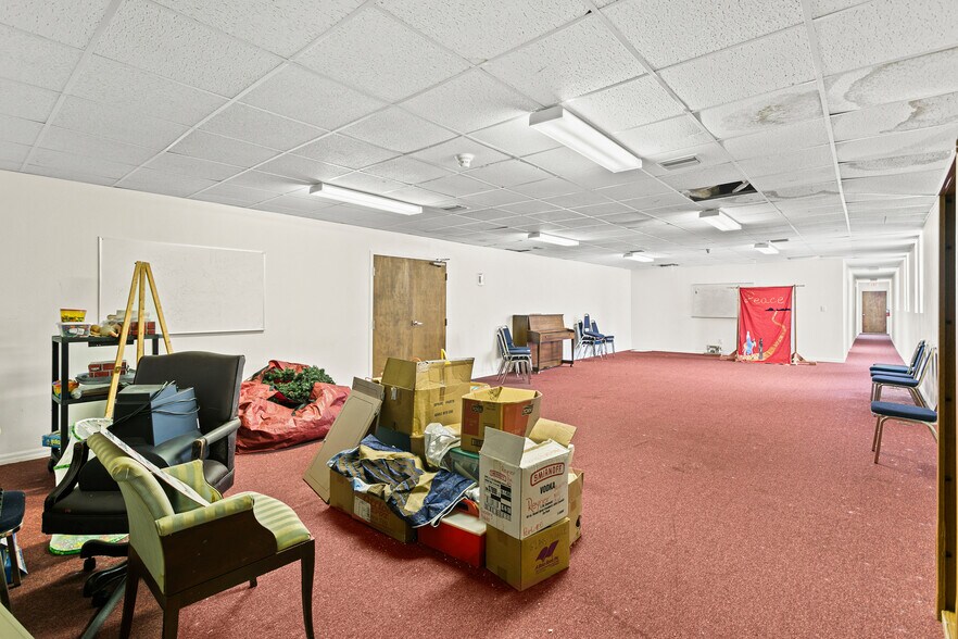 More Photos Of 3601 E Moody Blvd, Bunnell Religious Facility For Sale