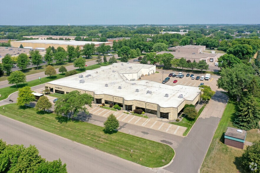 More Photos Of 15000-15100 N 23rd Ave, Plymouth Research And Development For Lease