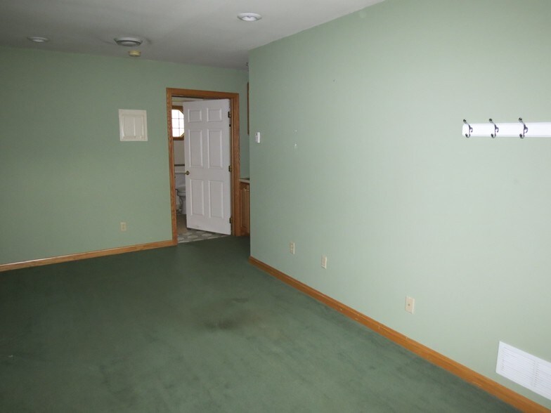 More Photos Of 11065 State Highway 18, Conneaut Lake Office For Sale