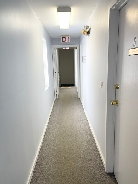 More Photos Of 377 Main St, Center Moriches Storefront Retail Office For Sale