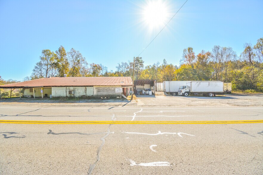 More Photos Of 981 Atlanta hwy, Buford Freestanding For Sale