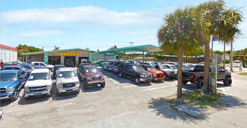 Primary Photo Of 2608 S Us Highway 1, Fort Pierce Freestanding For Lease