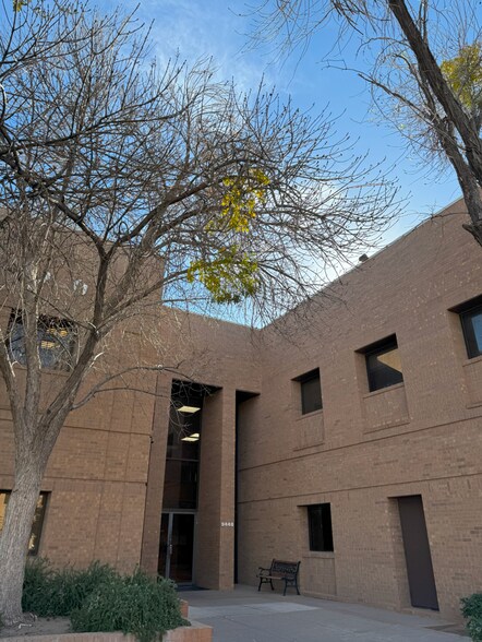 More Photos Of 9440 Viscount Blvd, El Paso Office For Sale