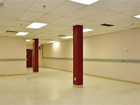 More Photos Of 55 Renfrew Dr, Markham Office For Sale