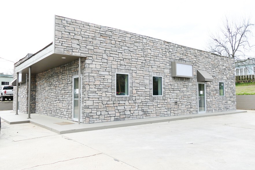 More Photos Of 625 E Main St, El Dorado Office Residential For Sale