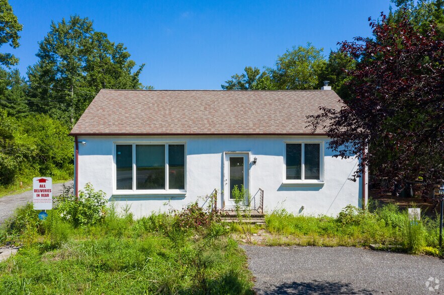 More Photos Of 822 Glassboro Rd, Williamstown Light Distribution For Sale