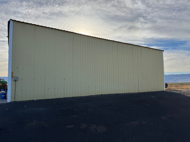 More Photos Of SWC Road 27 SW & Road P SW Rd @ Road P SW, Mattawa Land For Sale