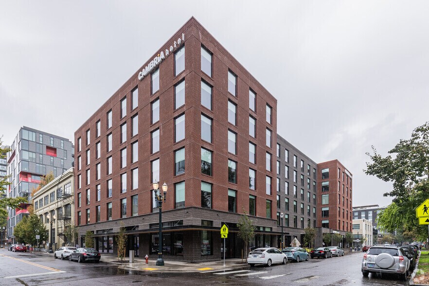 More Photos Of 165 NW Park Ave, Portland Hotel For Lease