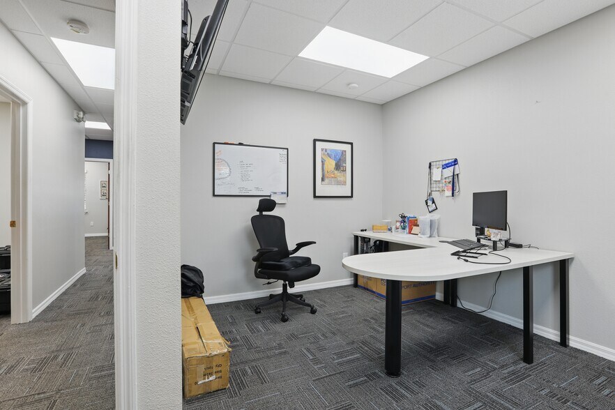 More Photos Of 5639 Hansel Ave, Orlando Medical For Lease