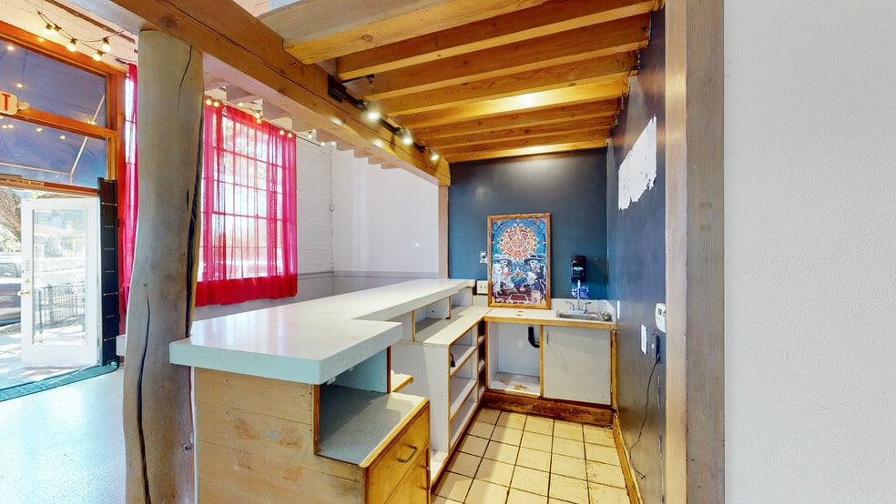 More Photos Of 1329 9th St, Berkeley Storefront Retail Office For Lease