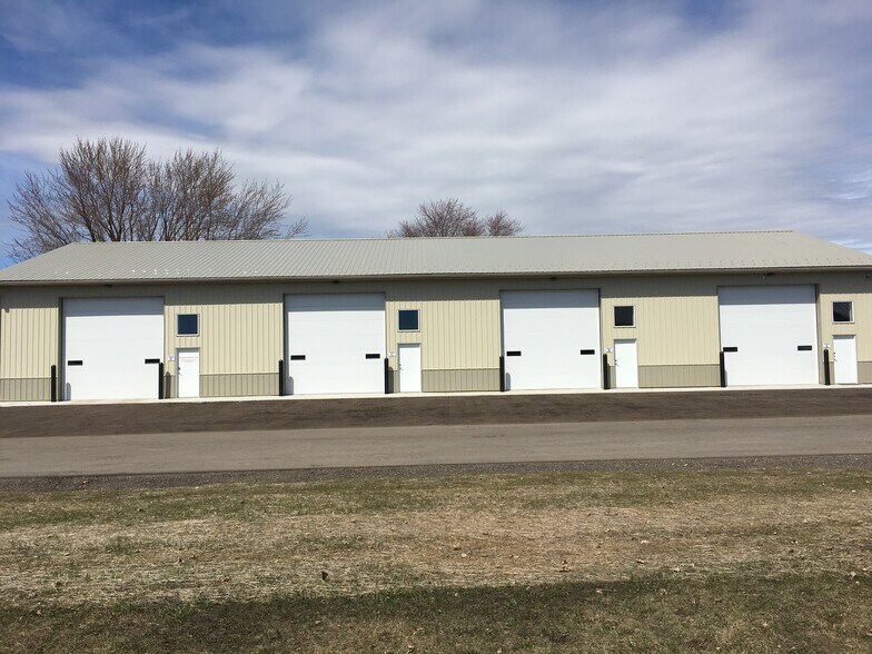 More Photos Of 1038 S Victory Dr, Mankato Industrial For Sale