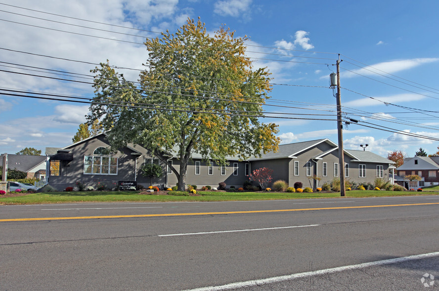 Primary Photo Of 904 7th North St, Liverpool Office For Sale