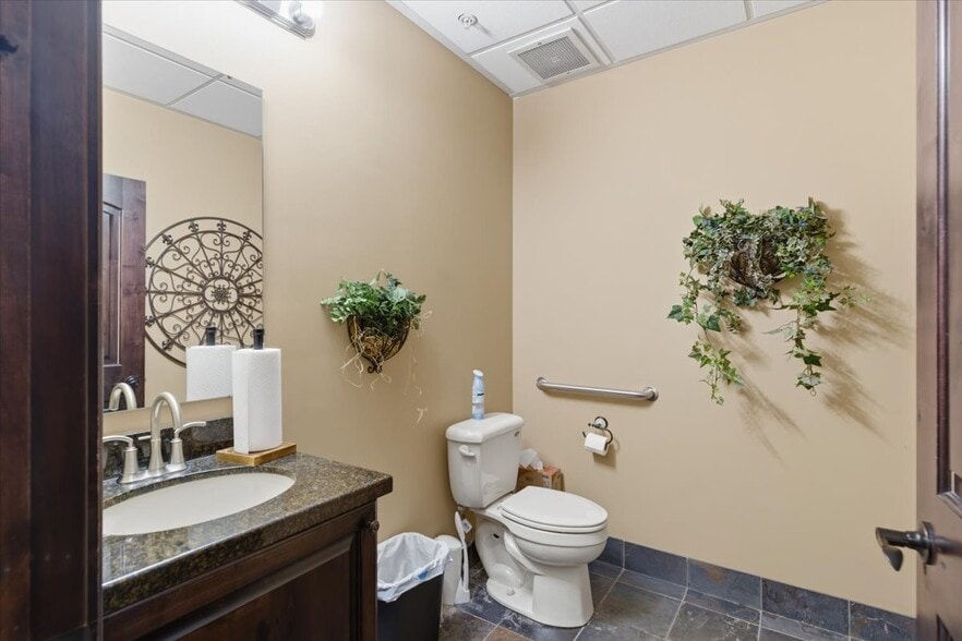 More Photos Of 1695 S 2050 W, West Haven Flex For Sale