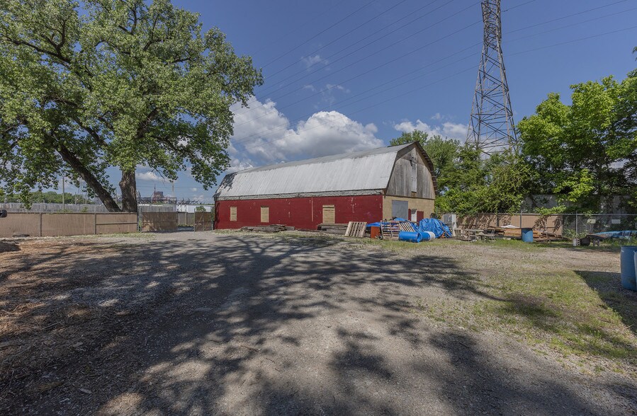 More Photos Of 247 Adams St, Louisville Land For Sale