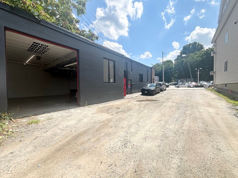 More Photos Of 84 Eastern Ave, Malden Storefront Retail Office For Lease