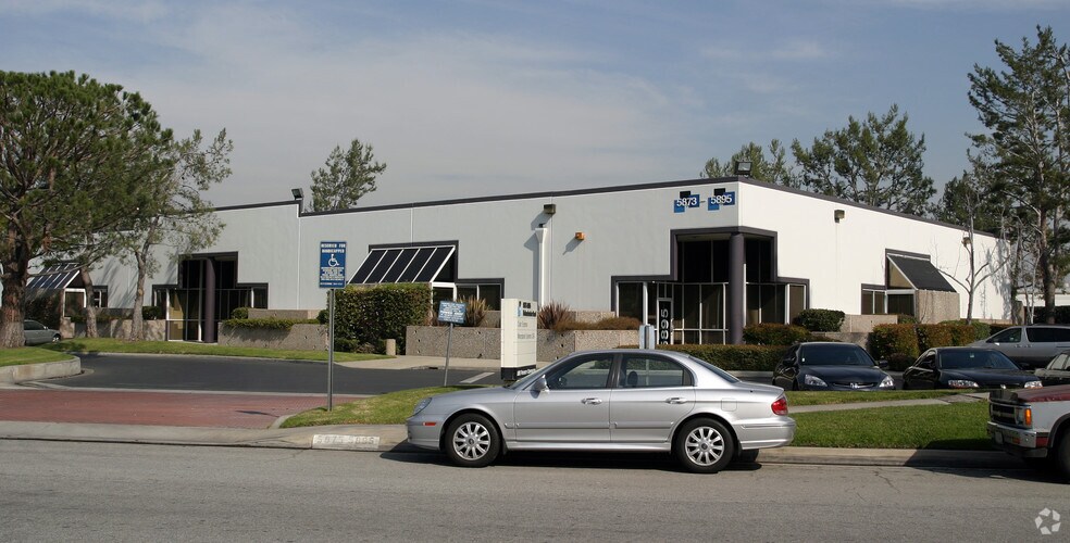More Photos Of 5873-5895 Rickenbacker Rd, Commerce Light Distribution For Lease