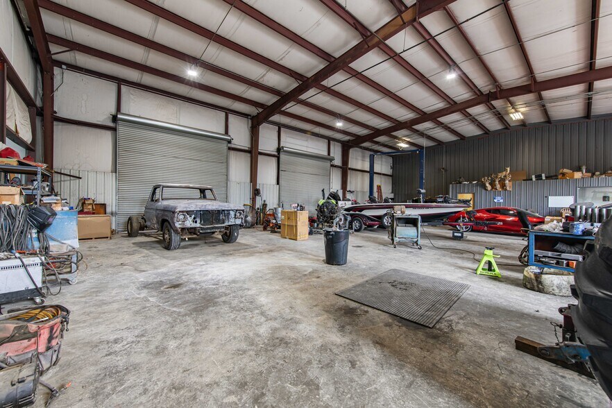 More Photos Of 660 New Hwy 68, Sweetwater Freestanding For Sale