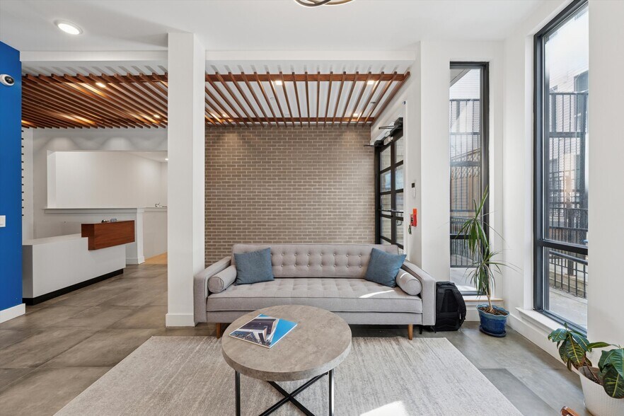 More Photos Of 1225 N 7th St, Philadelphia Office For Lease