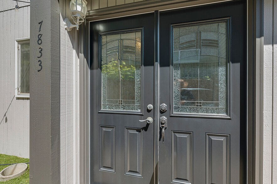 More Photos Of 7831 SW 34th Ave, Portland Apartments For Sale