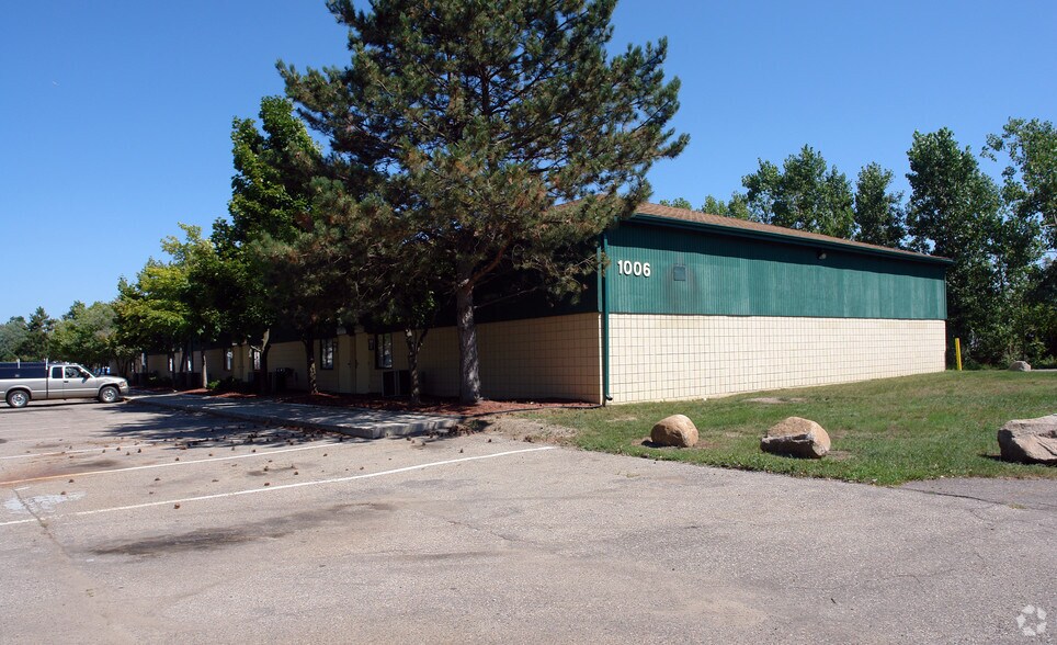 Primary Photo Of 1006 Benstein Rd, Walled Lake Warehouse For Lease