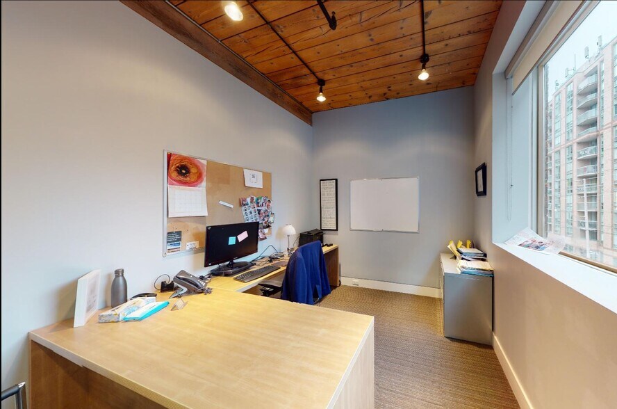 More Photos Of 272 Richmond St E, Toronto Office For Lease