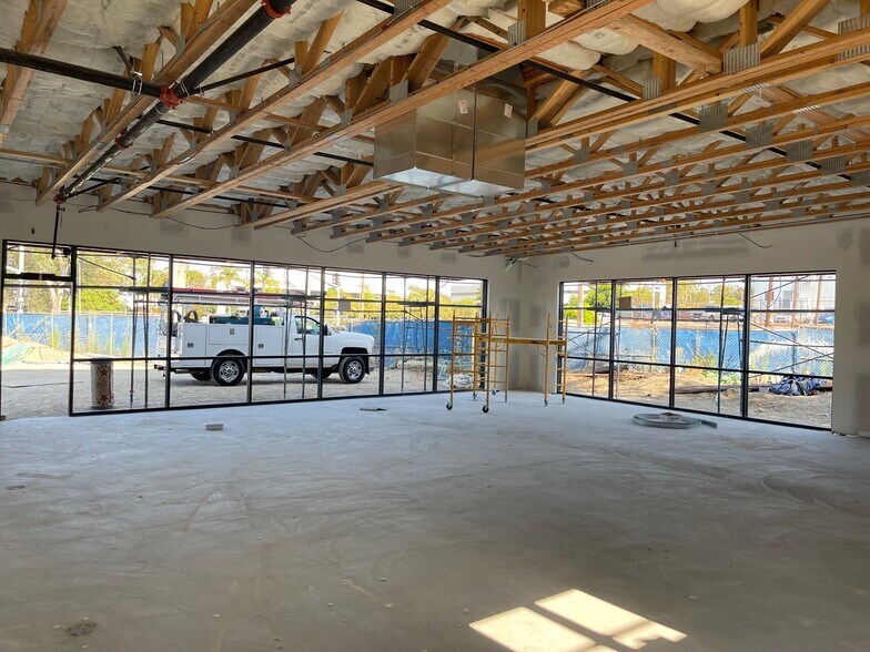 More Photos Of 21138 Western Ave, Torrance Restaurant For Lease