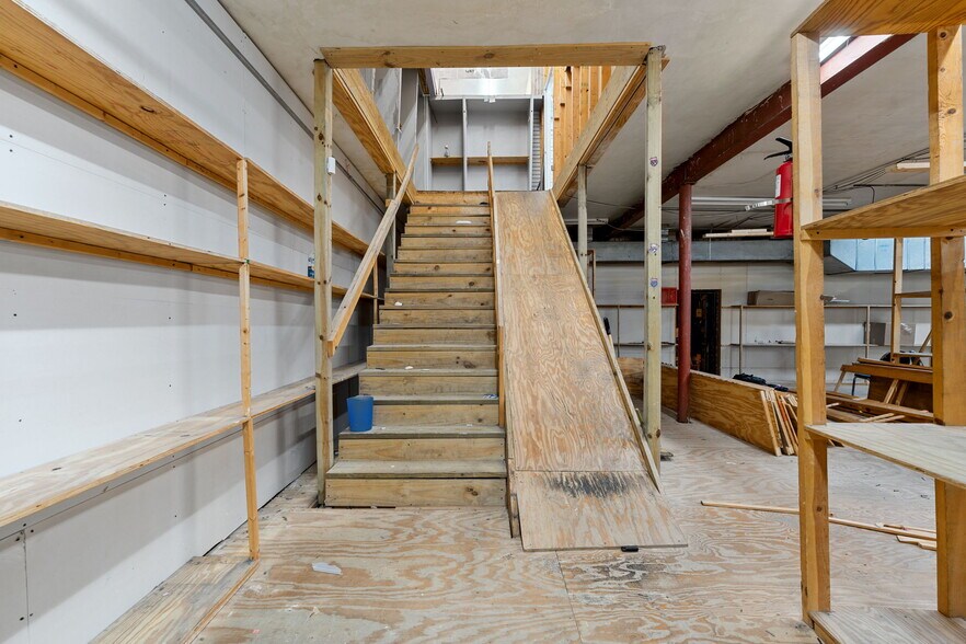 More Photos Of 11109 S Michigan Ave, Chicago Storefront Retail Office For Sale