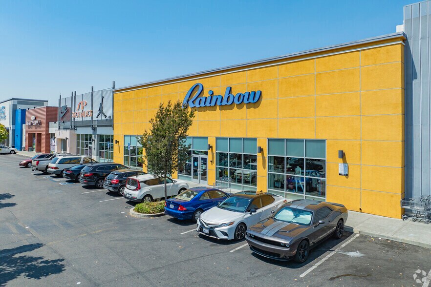 More Photos Of 10700 MacArthur Blvd, Oakland Unknown For Sale