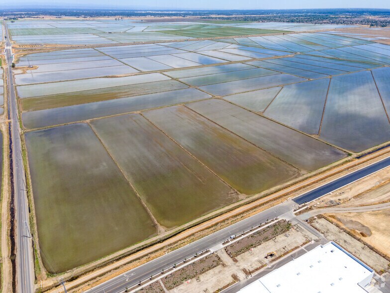 SW Elverta Rd & 99 Hwy, Sacramento, CA 95836 Land