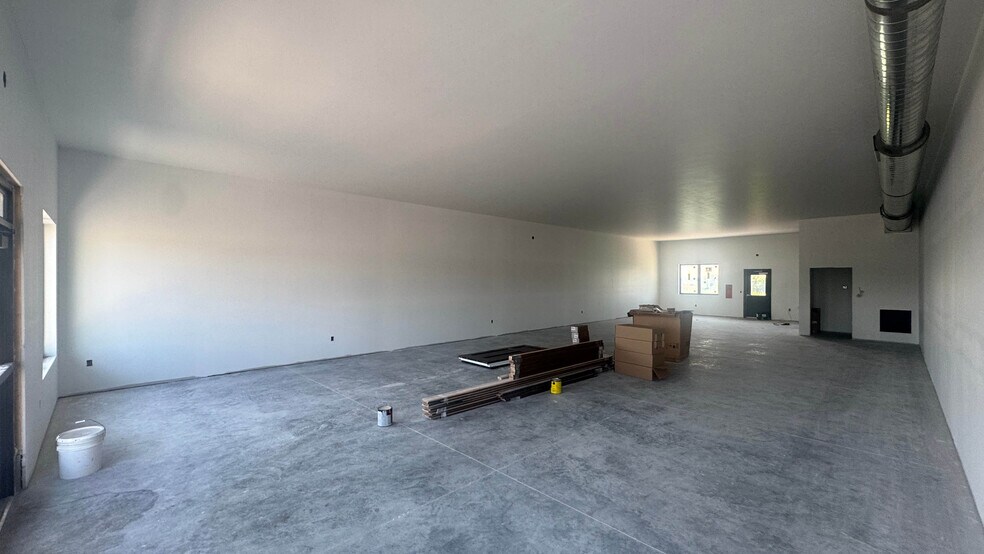 More Photos Of 2460 Township Road 357, Dundee General Retail For Lease