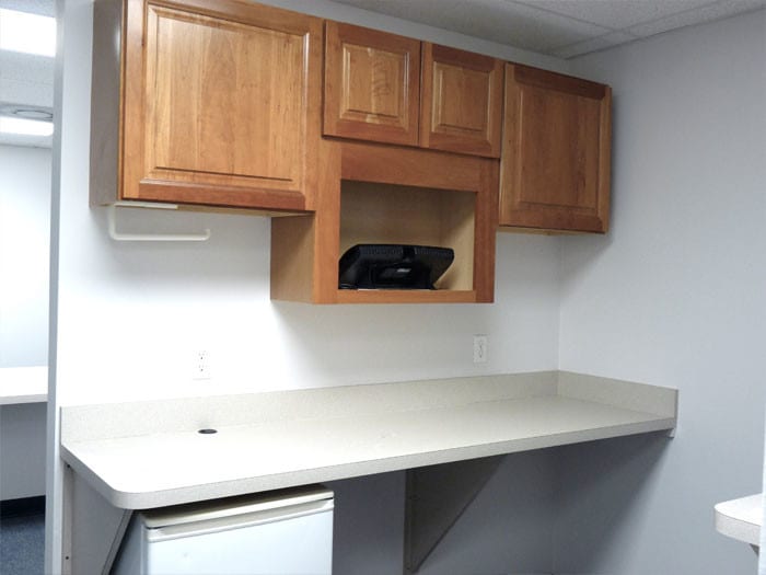 More Photos Of 1550-1582 Global Ct, Sarasota Light Manufacturing For Sale