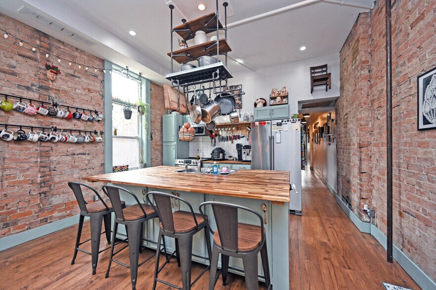 More Photos Of 118 E Liberty St, Cincinnati Apartments For Sale