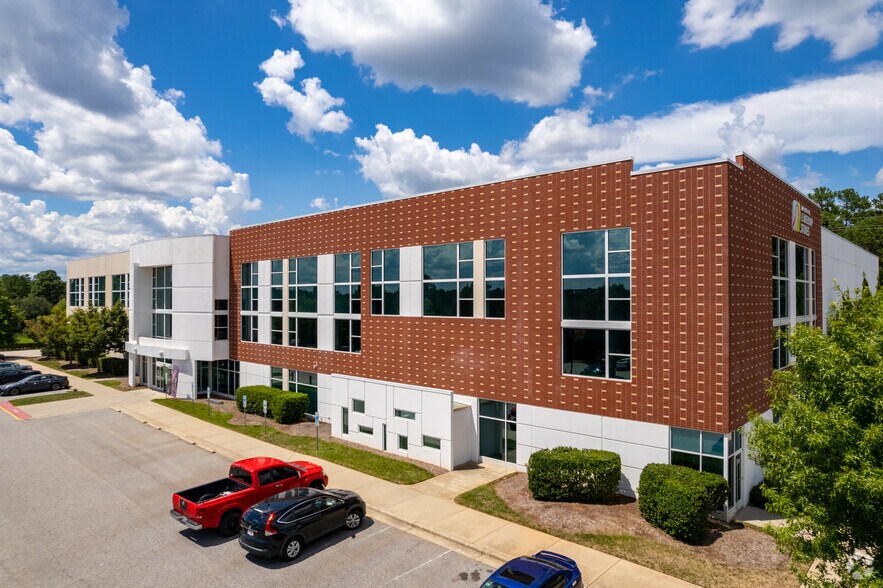 More Photos Of 280 Towerview Ct, Cary Office For Lease