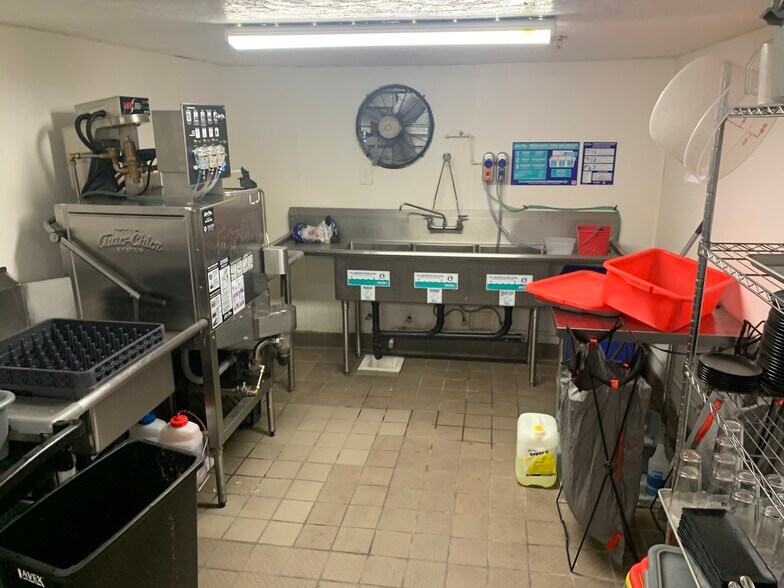 More Photos Of 3883 Taylor Rd, Loomis Restaurant For Sale