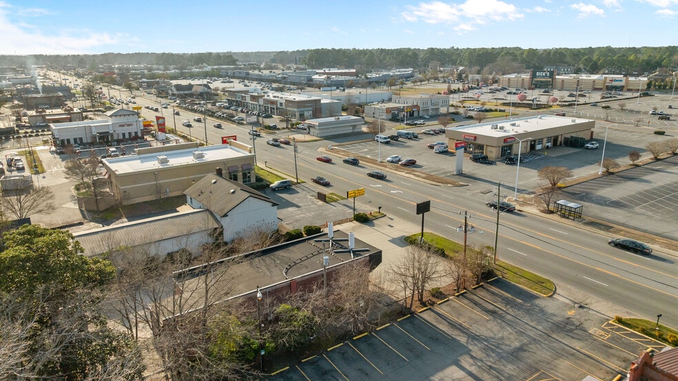More Photos Of 514 N Berkeley Blvd, Goldsboro Freestanding For Lease