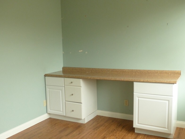 More Photos Of 5680 Bridgetown Rd, Cincinnati Medical For Sale